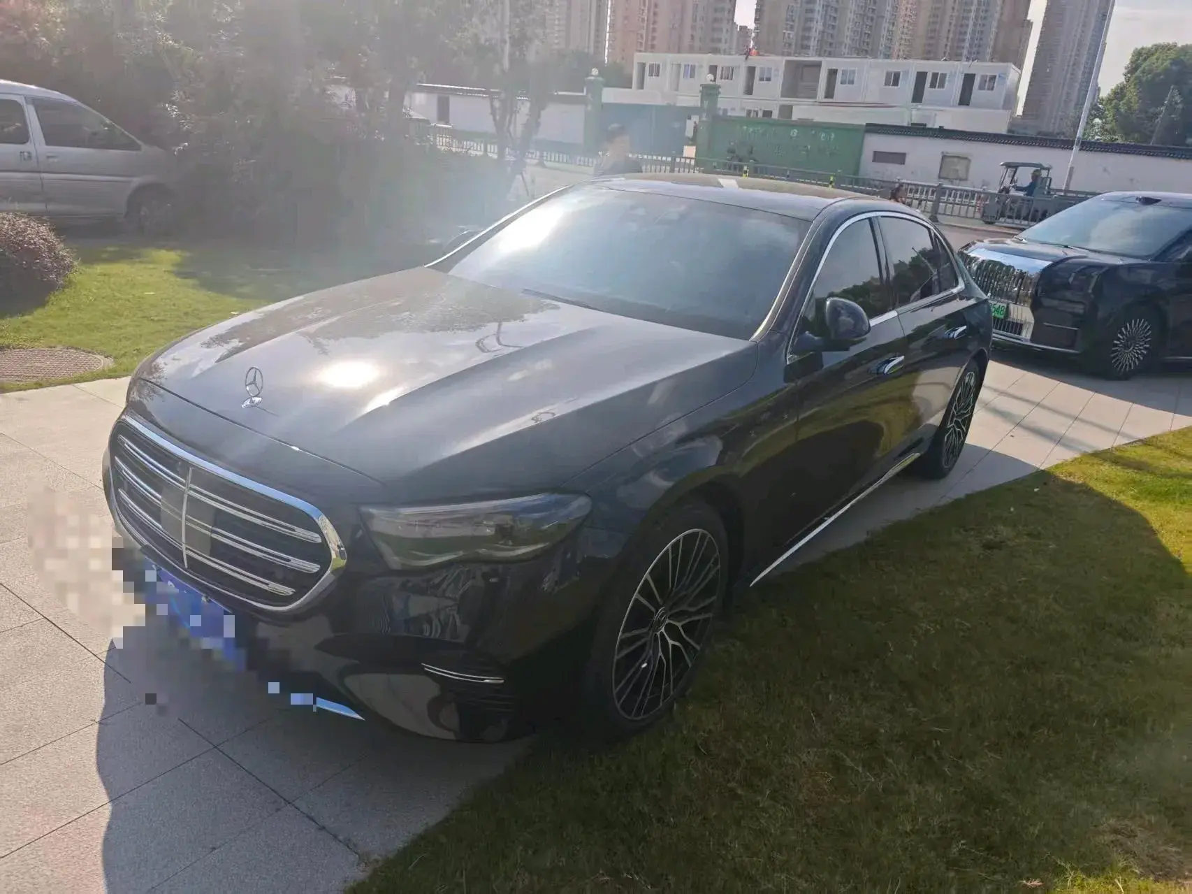 2025 MERCEDES-BENZ E view 1