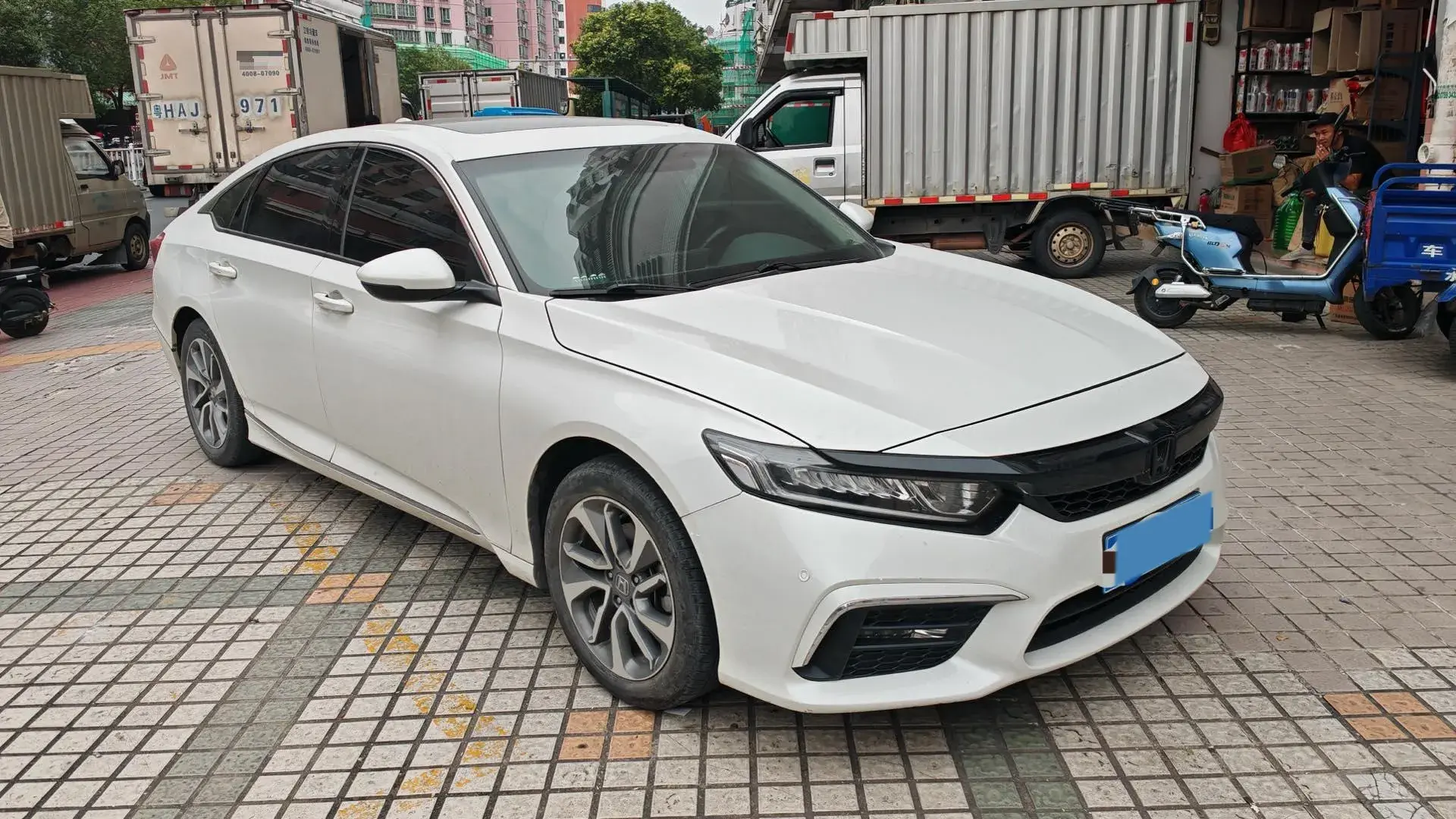 2019 HONDA INSPIRE thumbnail 3