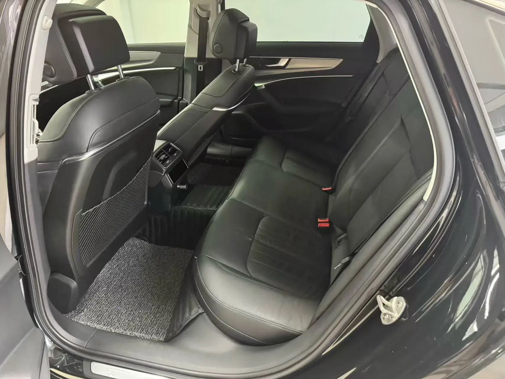 2019 AUDI A6L thumbnail 3