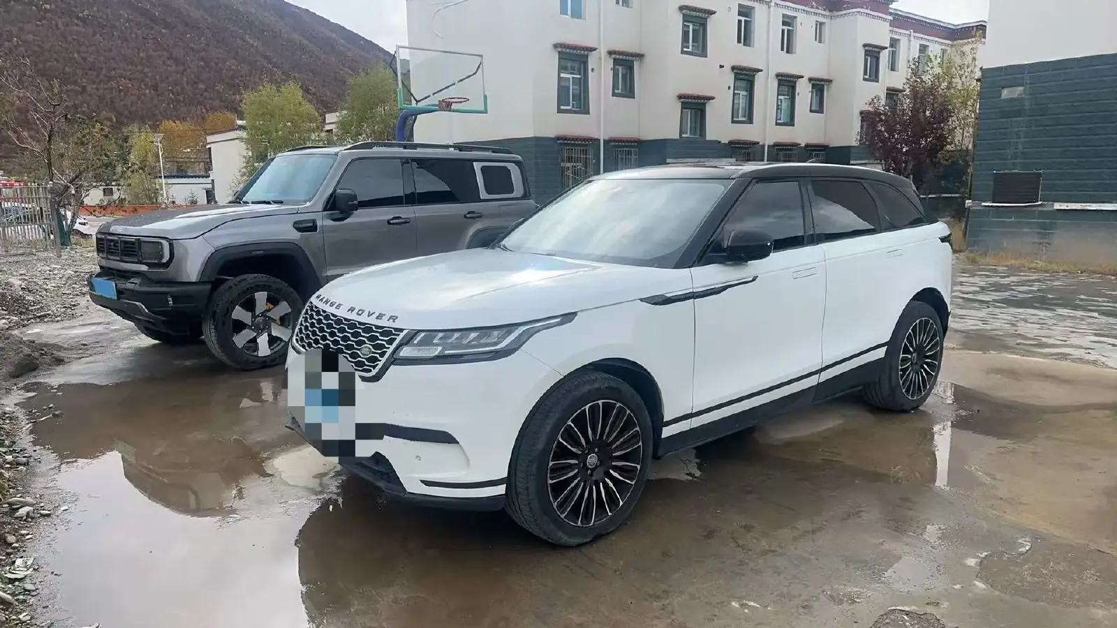 2020 Land Rover Range Rover Velar 2.0T 250HP L4 8AT