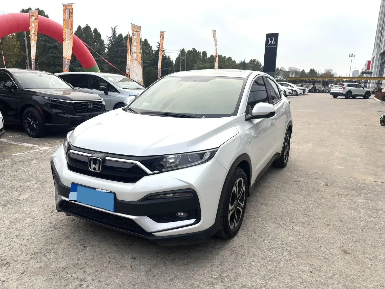 2021 HONDA XR-V view 1