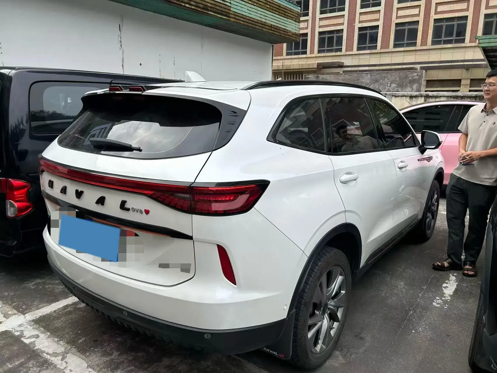 2021 HAVAL H6 thumbnail 2