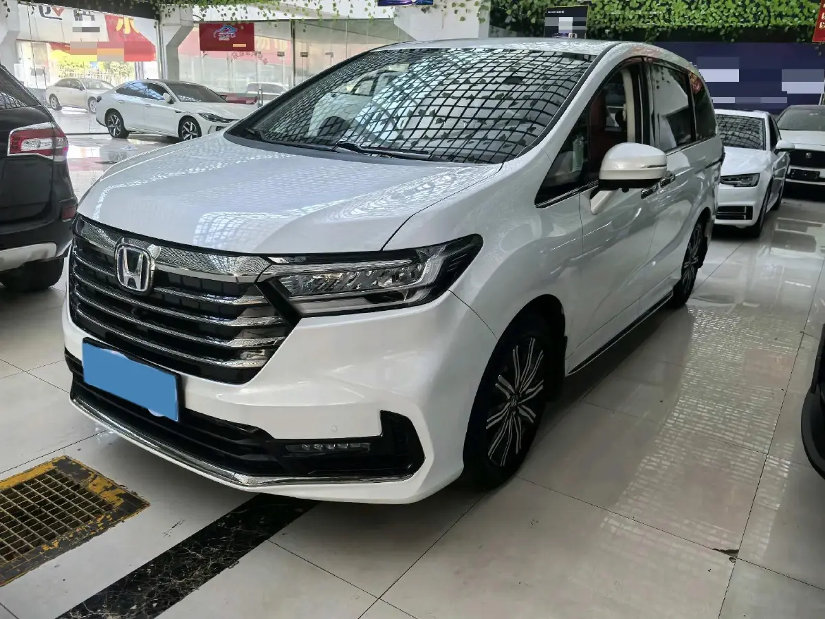2022 Honda Odyssey 2.0L 146HP L4 E-CVT Hybrid
