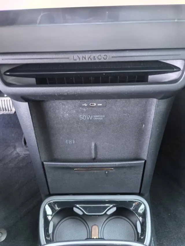 2025 LYNK&CO Z20 BEV 61.47KWH,autocango,china used car exporter,china ev exporter,chinese used car exporter,chinese used ev exporter