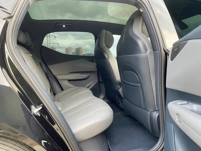 2025 LYNK&CO Z20 BEV 61.47KWH,autocango,china used car exporter,china ev exporter,chinese used car exporter,chinese used ev exporter