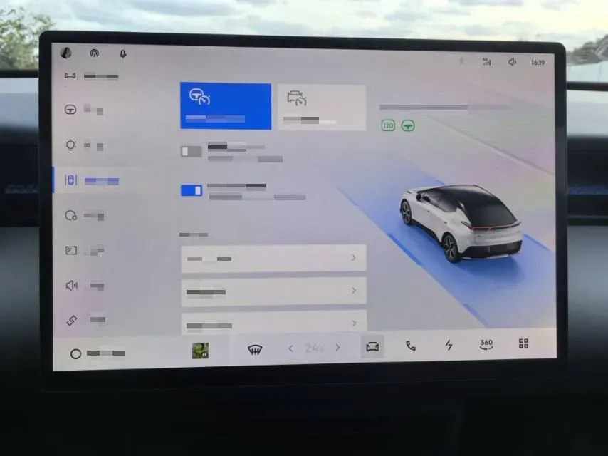 2025 LYNK&CO Z20 BEV 61.47KWH,autocango,china used car exporter,china ev exporter,chinese used car exporter,chinese used ev exporter