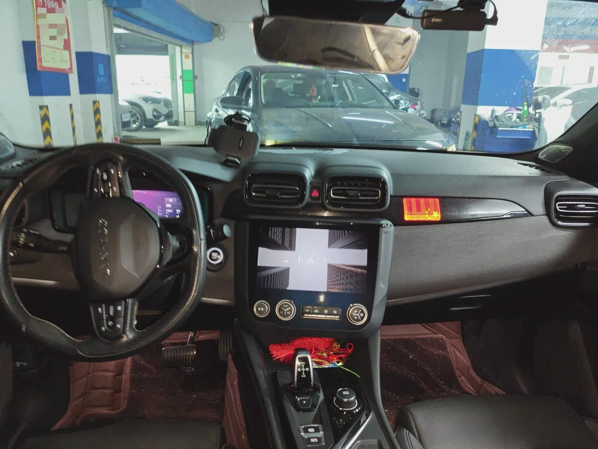 2022 LYNK&CO 03 thumbnail 3