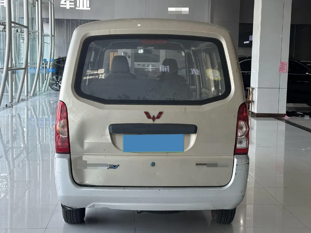 2022 WuLing RongGuang EV BEV 41.6KWH,autocango,china used car exporter,china ev exporter,chinese used car exporter,chinese used ev exporter