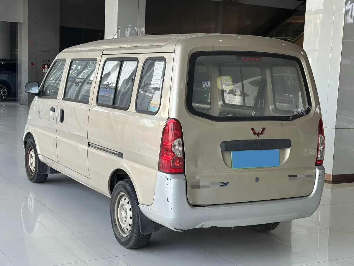 2022 WuLing RongGuang EV BEV 41.6KWH,autocango,china used car exporter,china ev exporter,chinese used car exporter,chinese used ev exporter