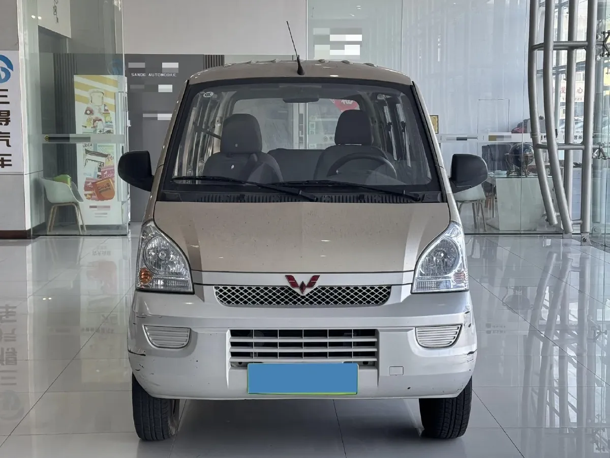 2022 WuLing RongGuang EV BEV 41.6KWH,autocango,china used car exporter,china ev exporter,chinese used car exporter,chinese used ev exporter