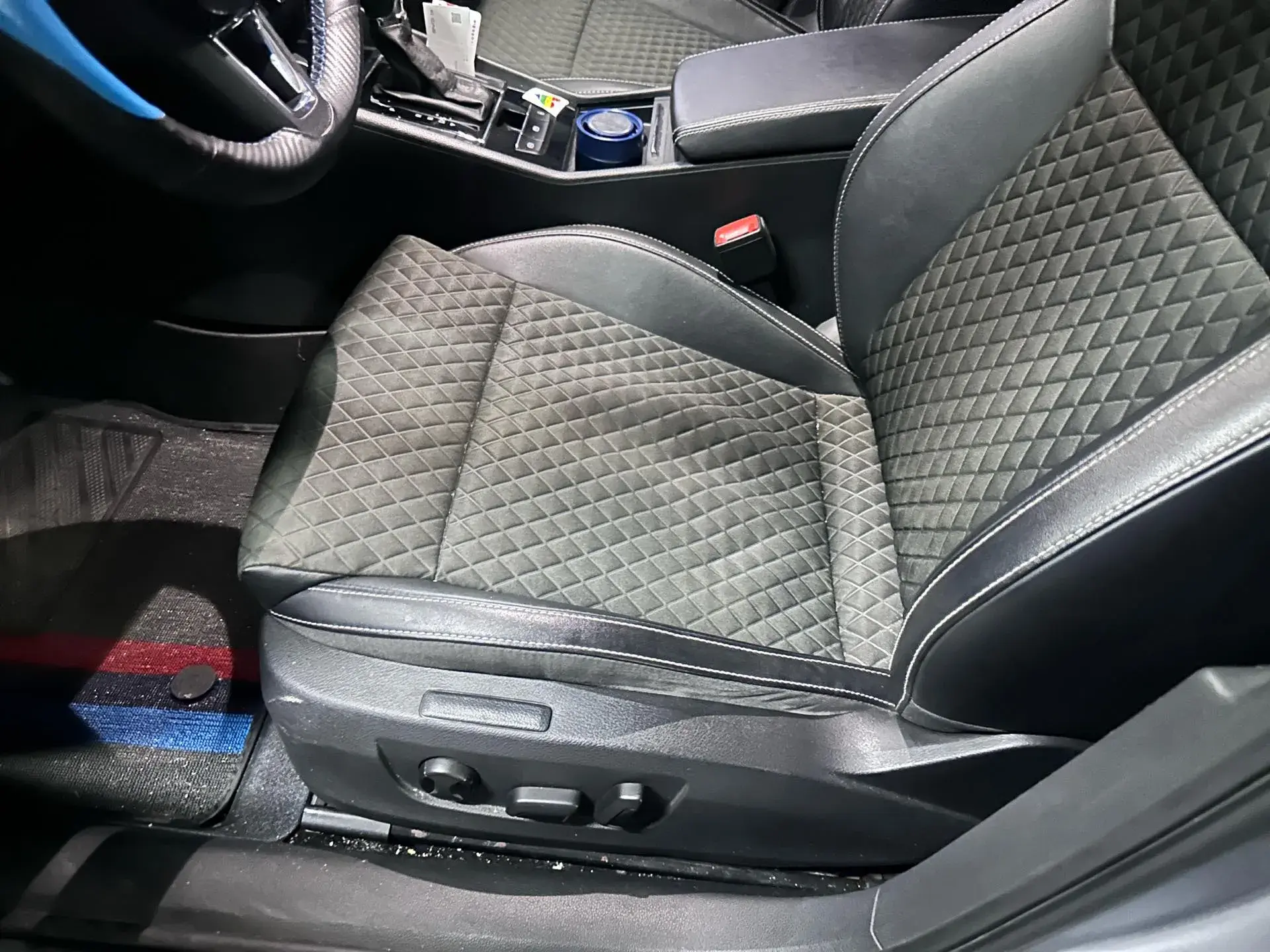 2018 SKODA SUPERB thumbnail 4