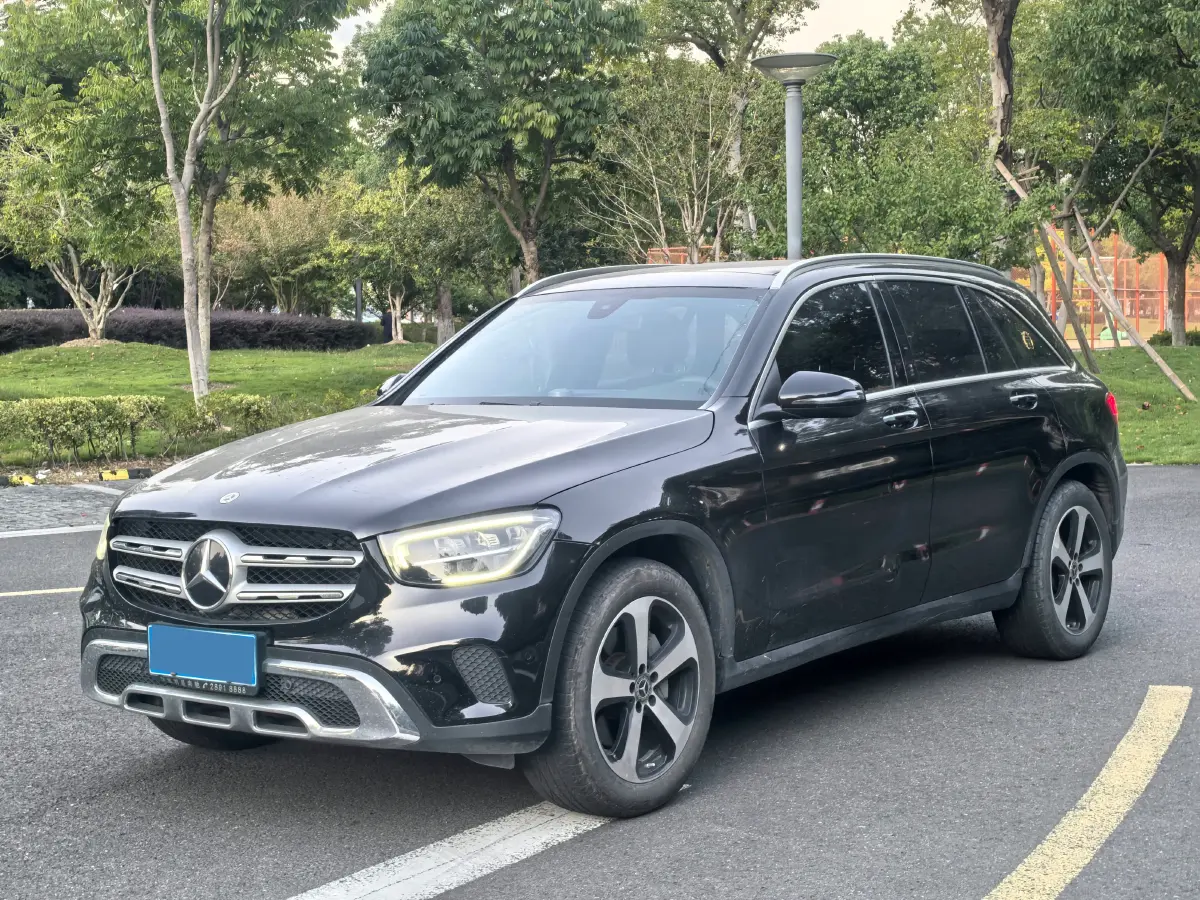 2022 Mercedes-Benz GLC Class 2.0T 197HP L4 9AT