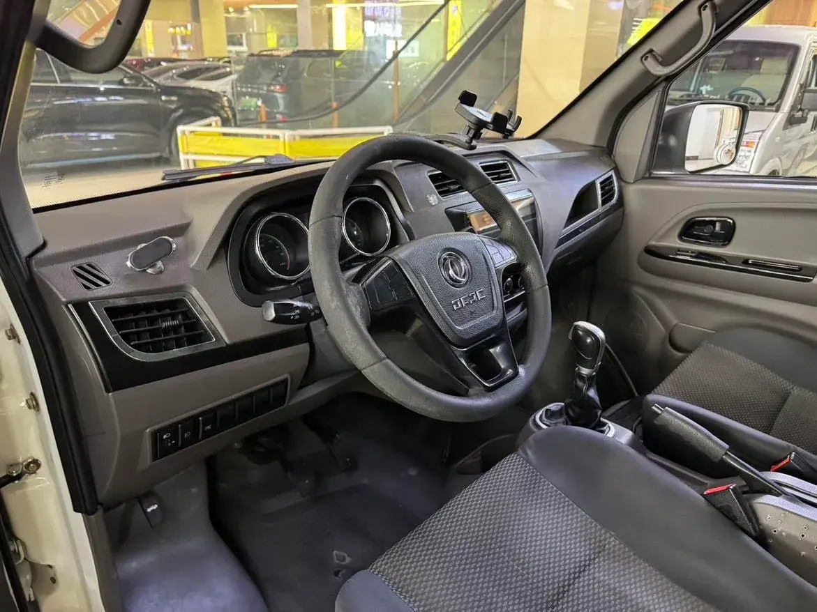 2022 DONGFENG FENGON thumbnail 2