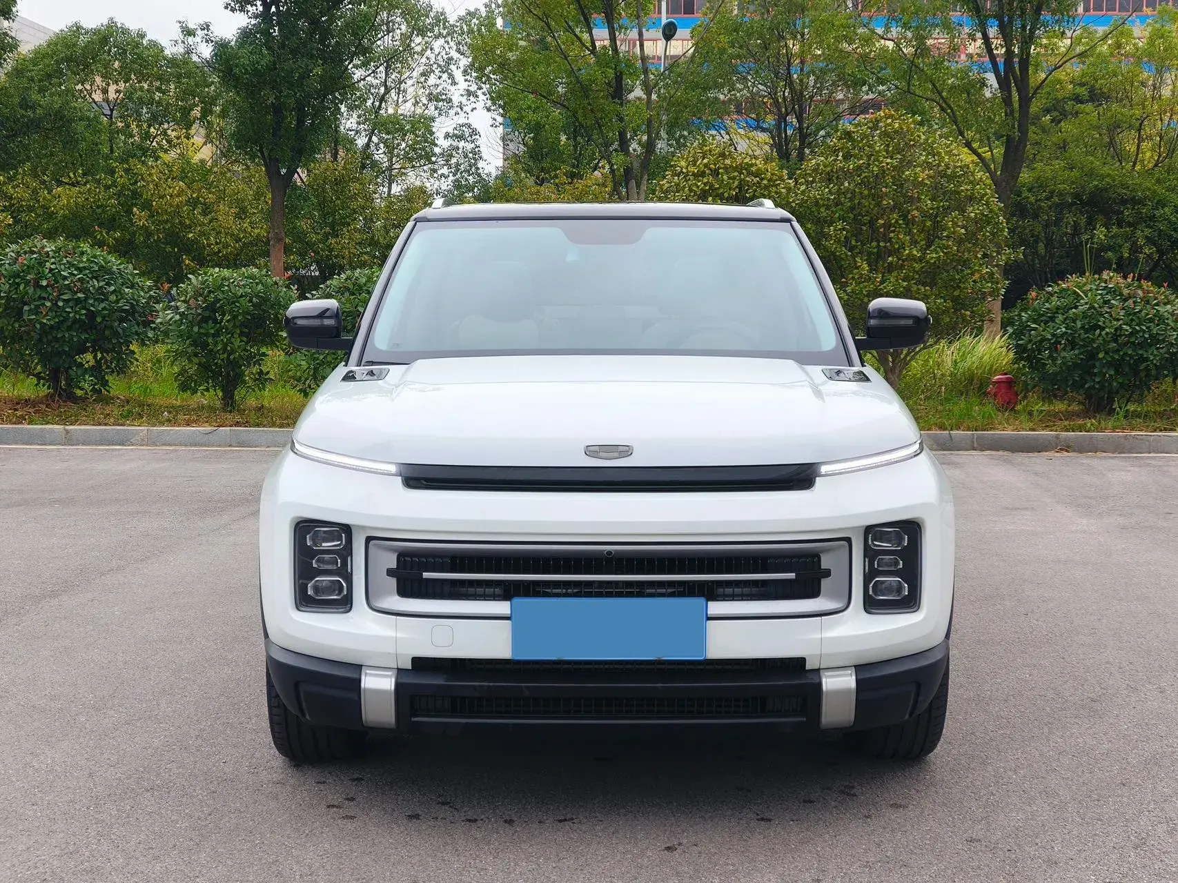 2023 GEELY ICON thumbnail 2