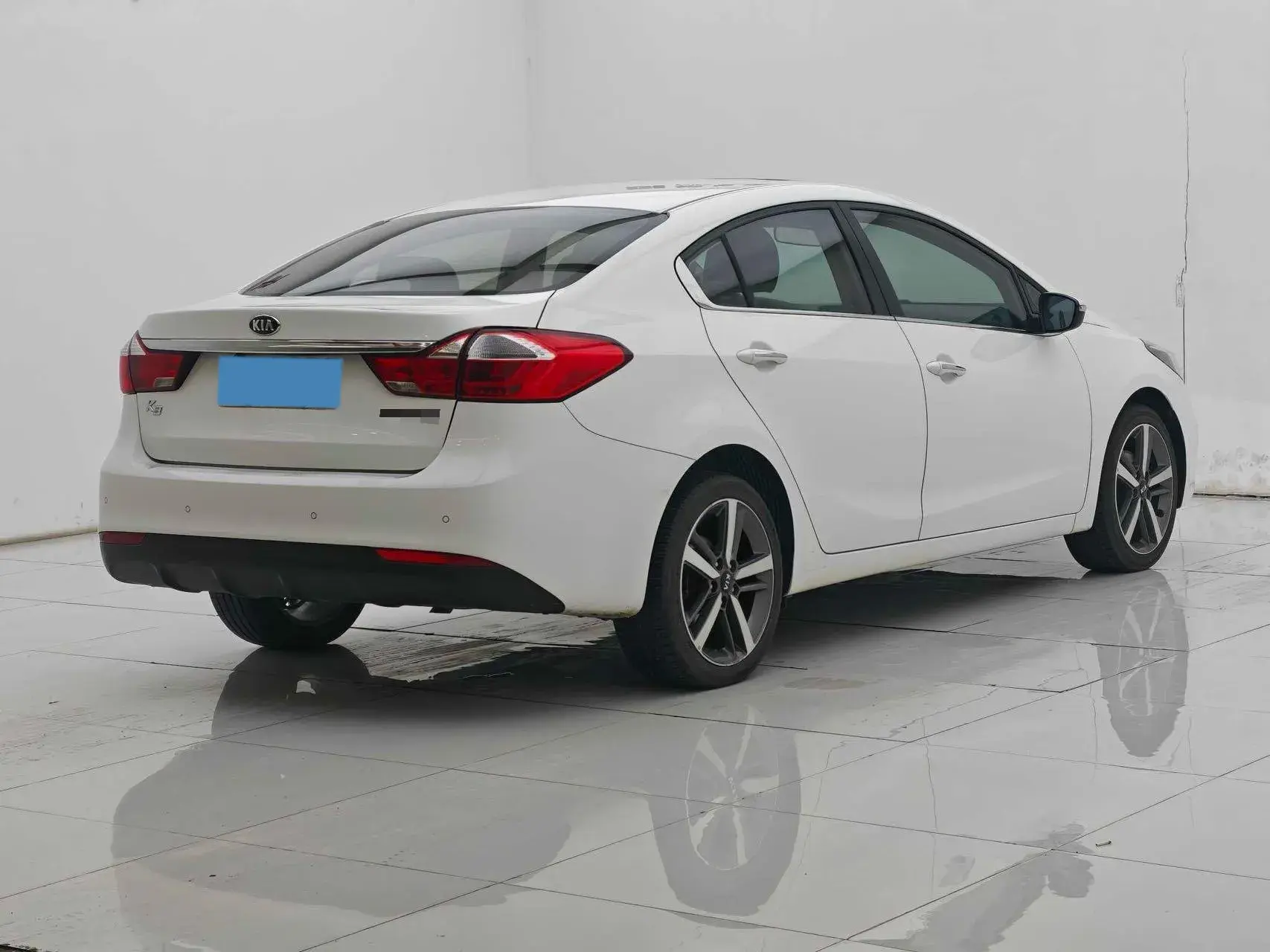 2016 KIA K3 thumbnail 4