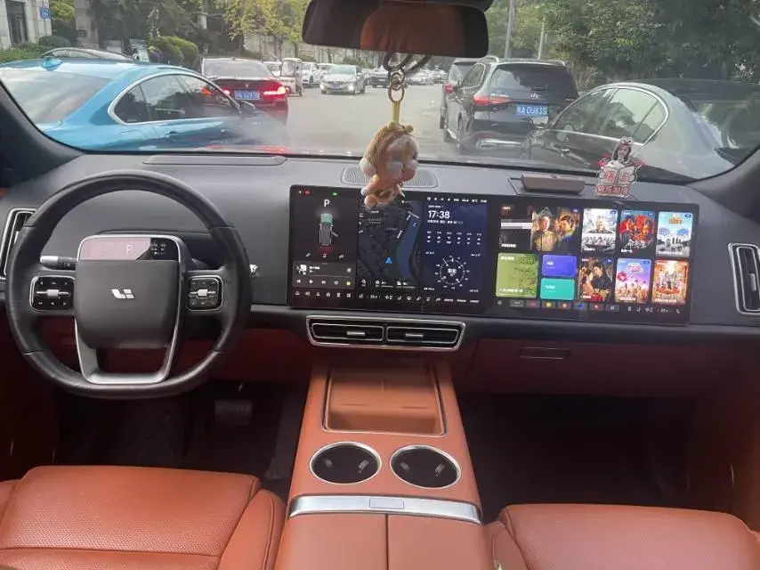 2022 LI L9 thumbnail 3