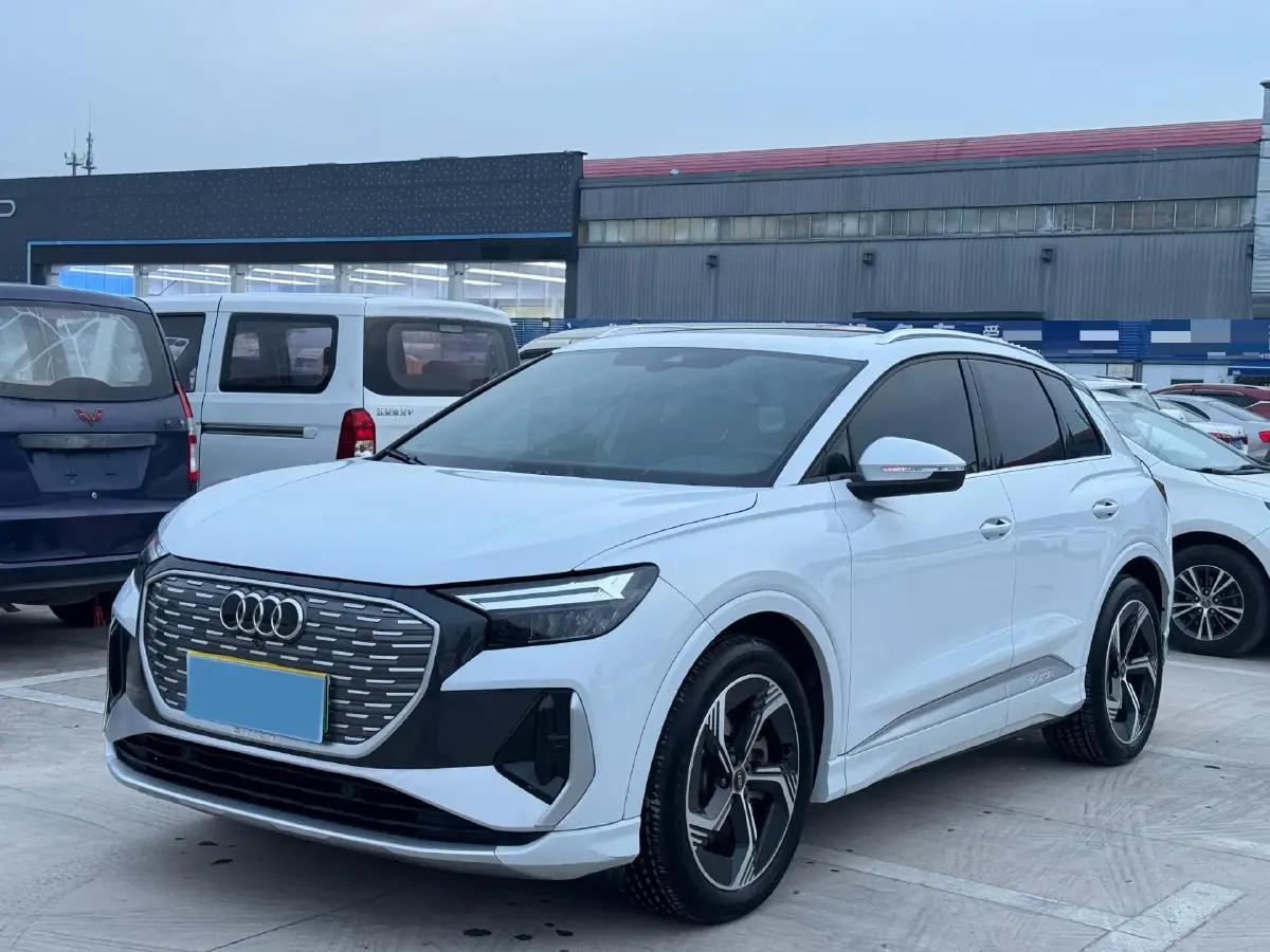 2023 Audi Q4 e-tron BEV 84.8KWH