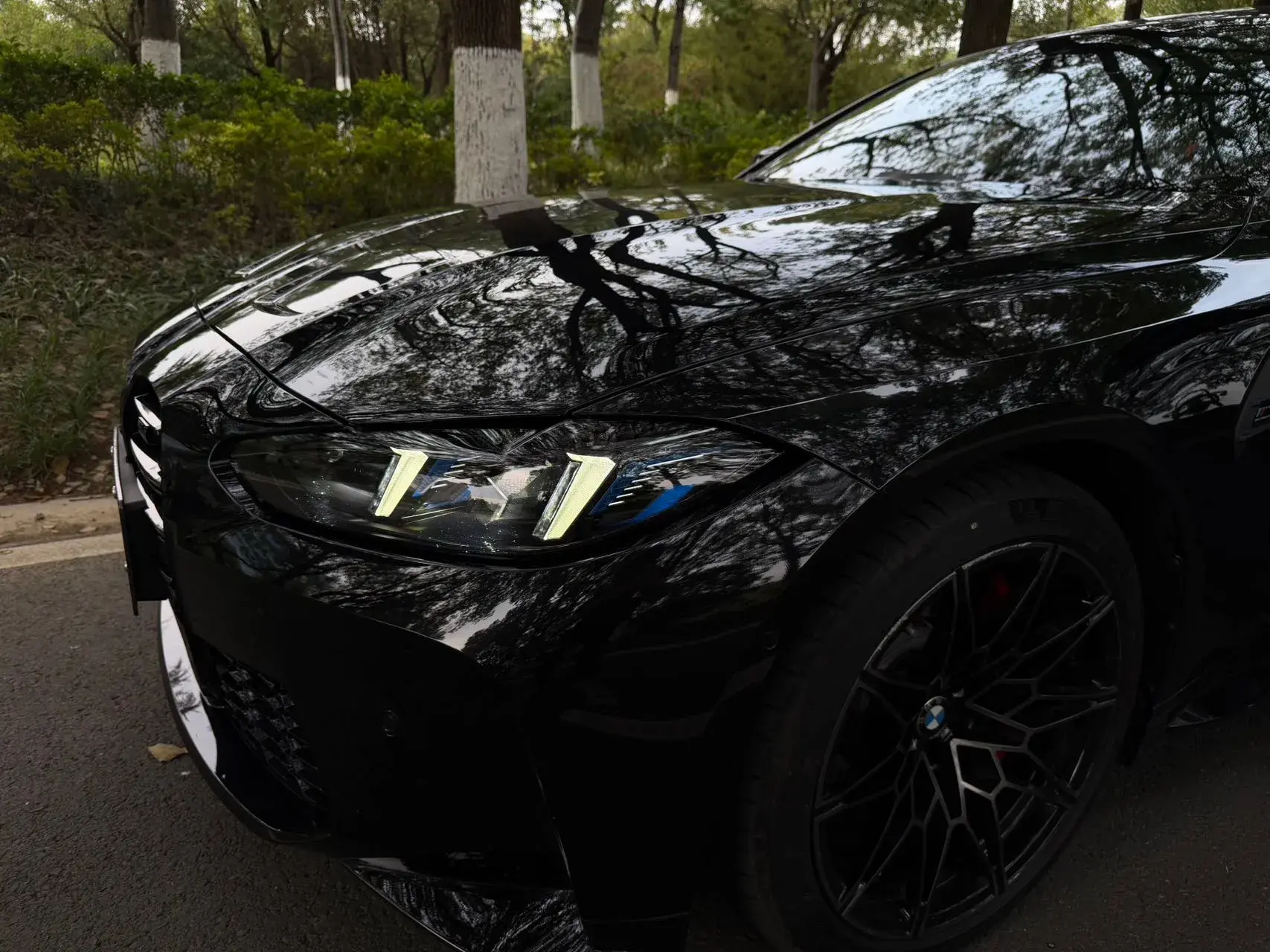 2024 BMW M4 thumbnail 2