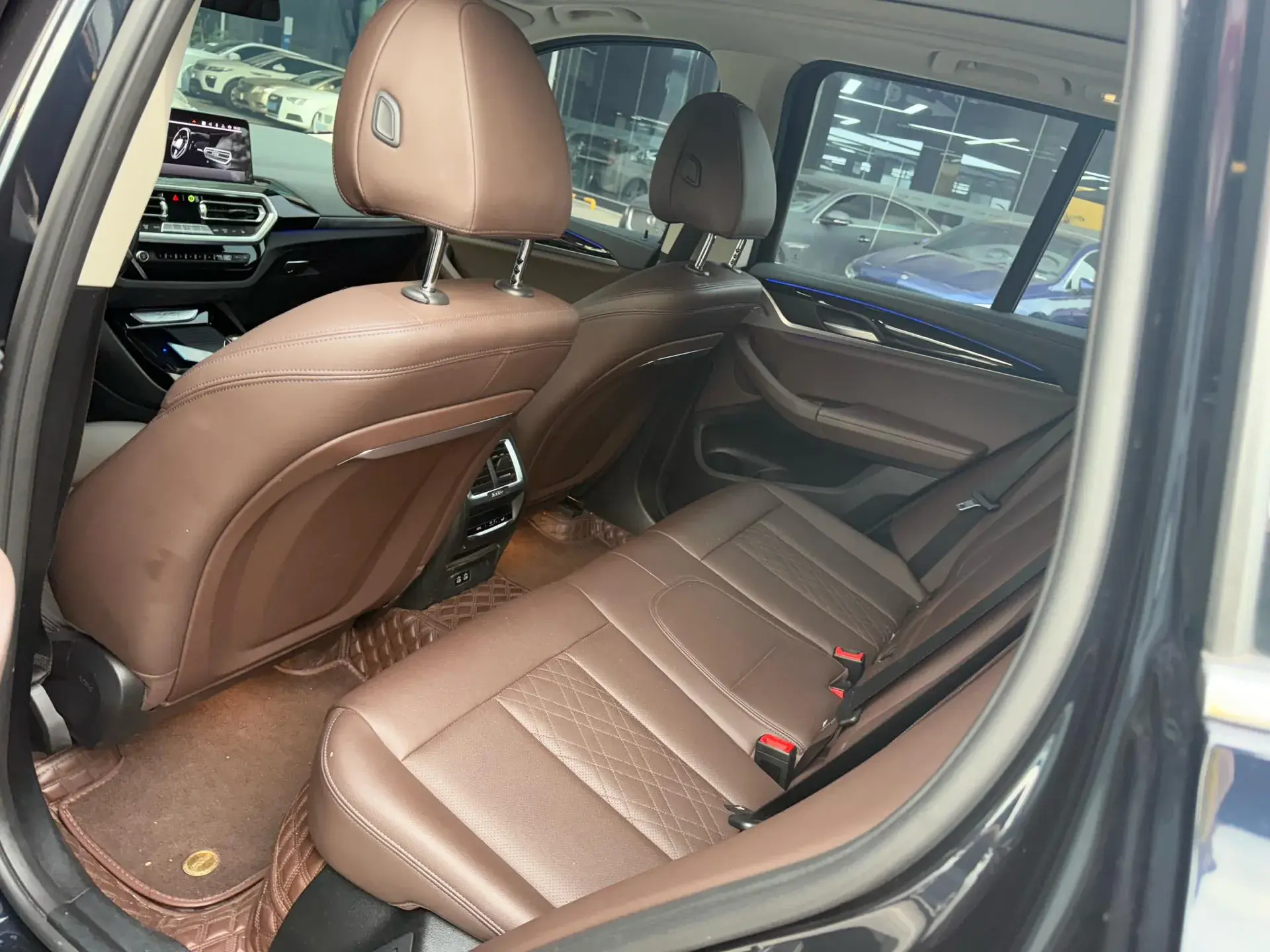 2022 BMW X3 thumbnail 2