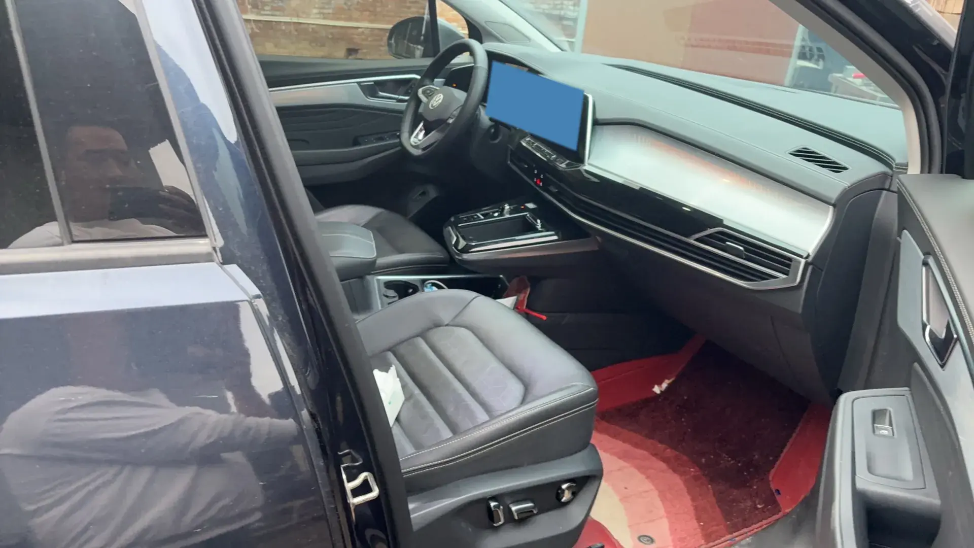 2021 VOLKSWAGEN TALAGON thumbnail 4