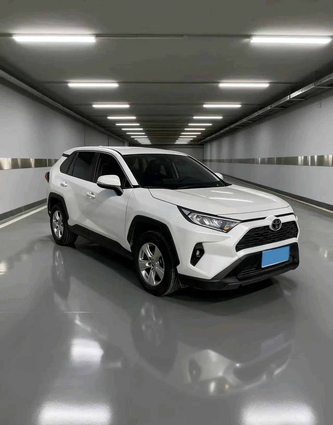 2023 TOYOTA RAV4 thumbnail 2