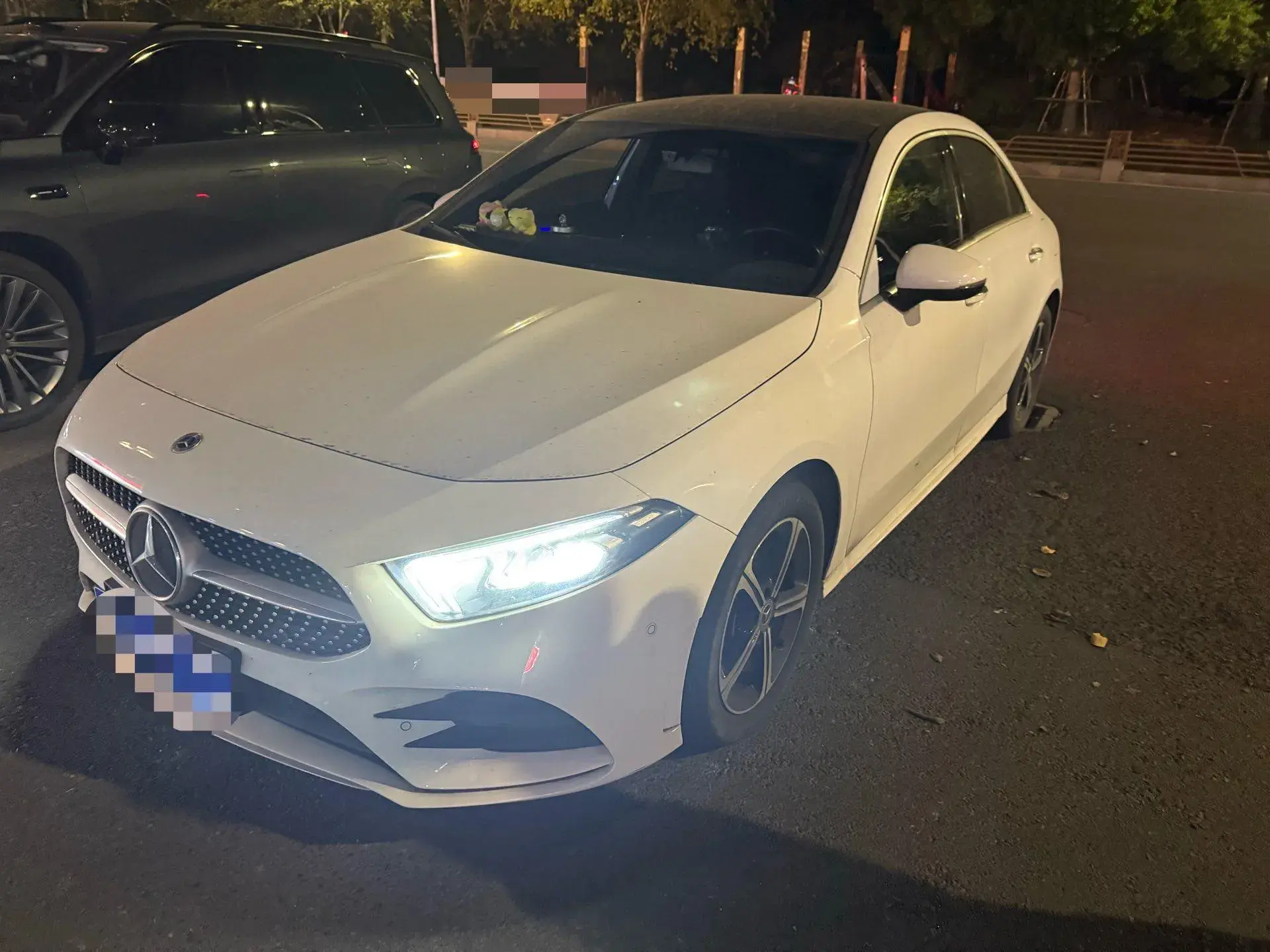 2022 MERCEDES-BENZ A view 1