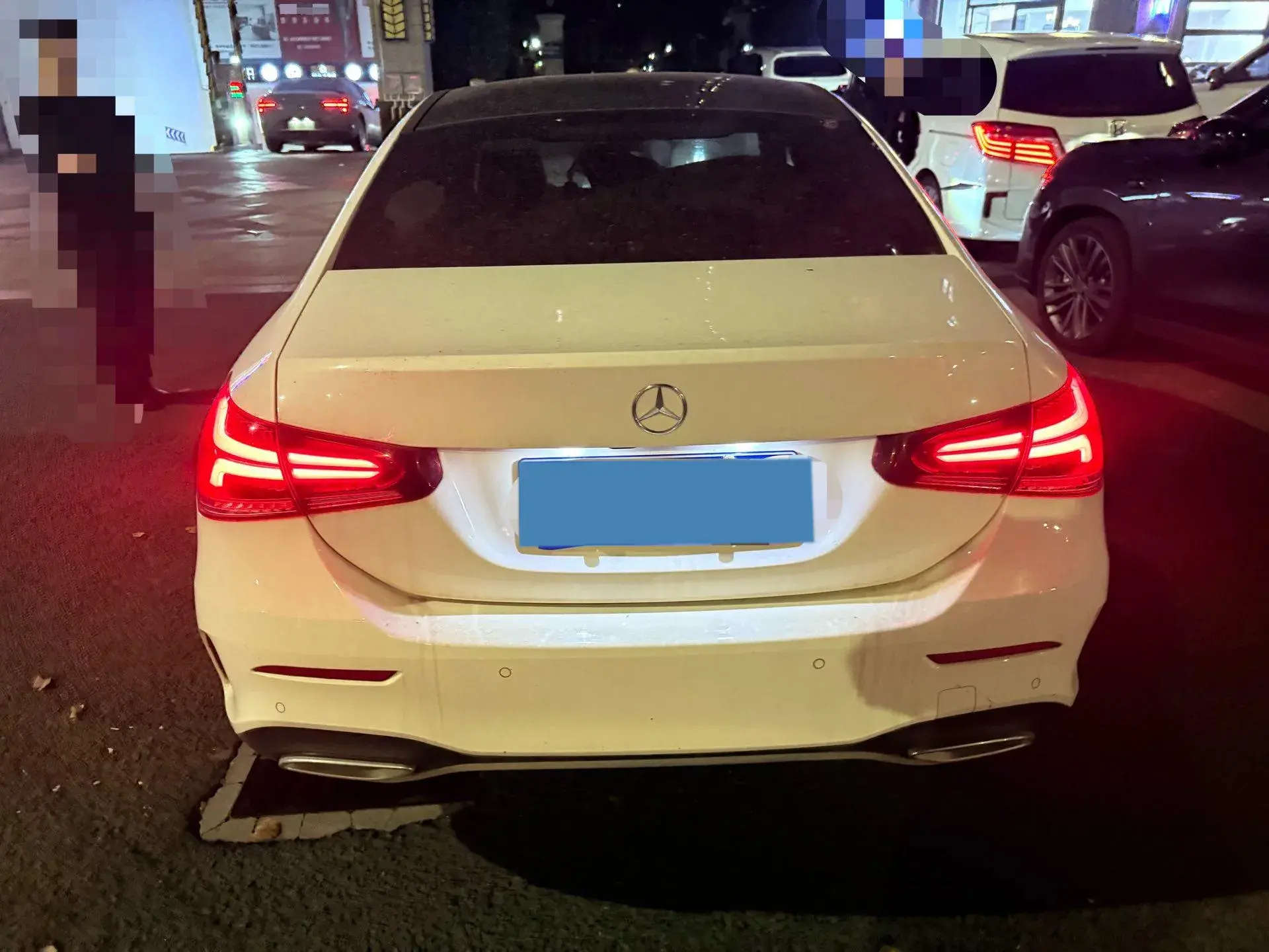 2022 MERCEDES-BENZ A thumbnail 4