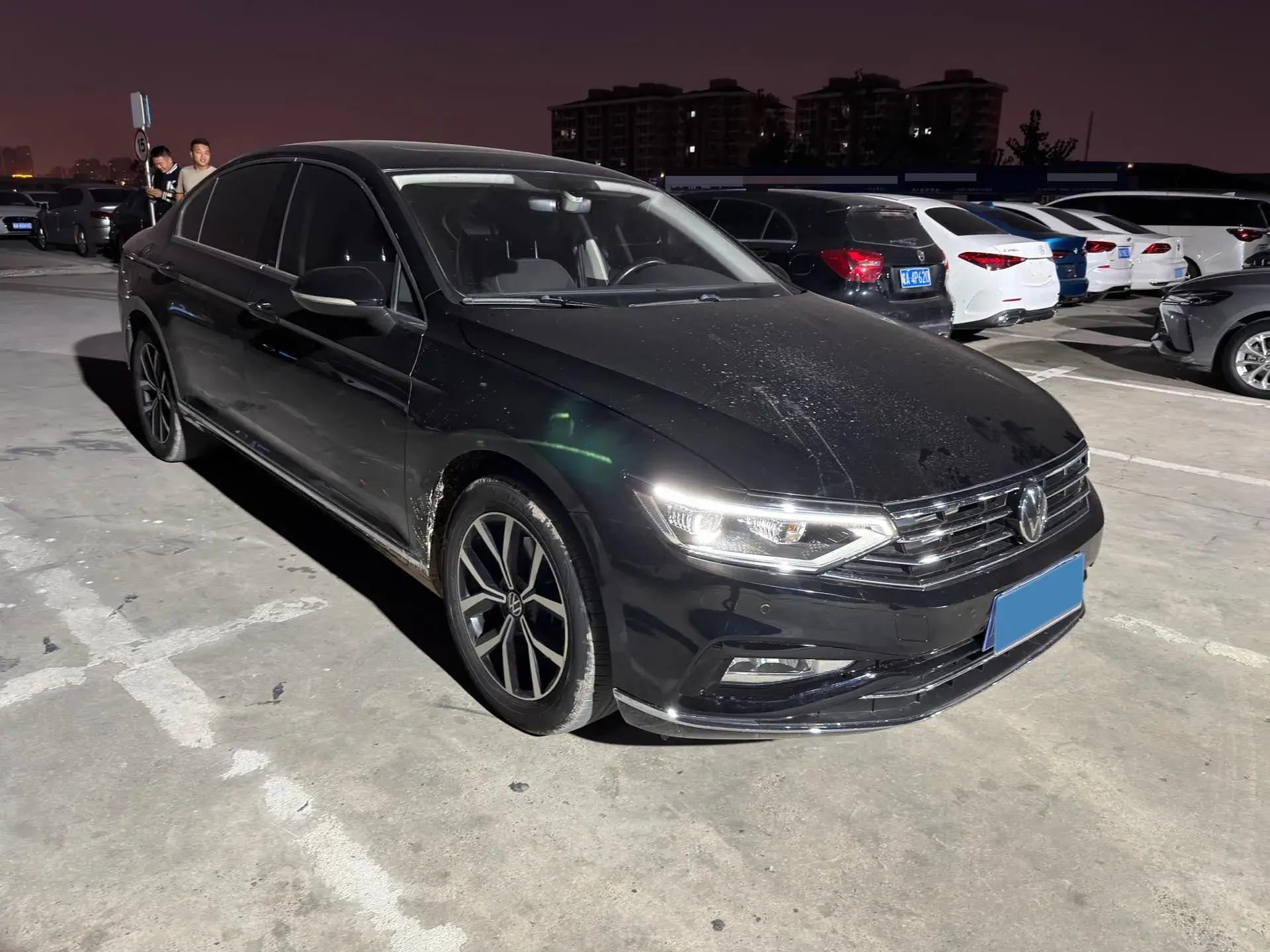 2020 VOLKSWAGEN MAGOTAN thumbnail 3