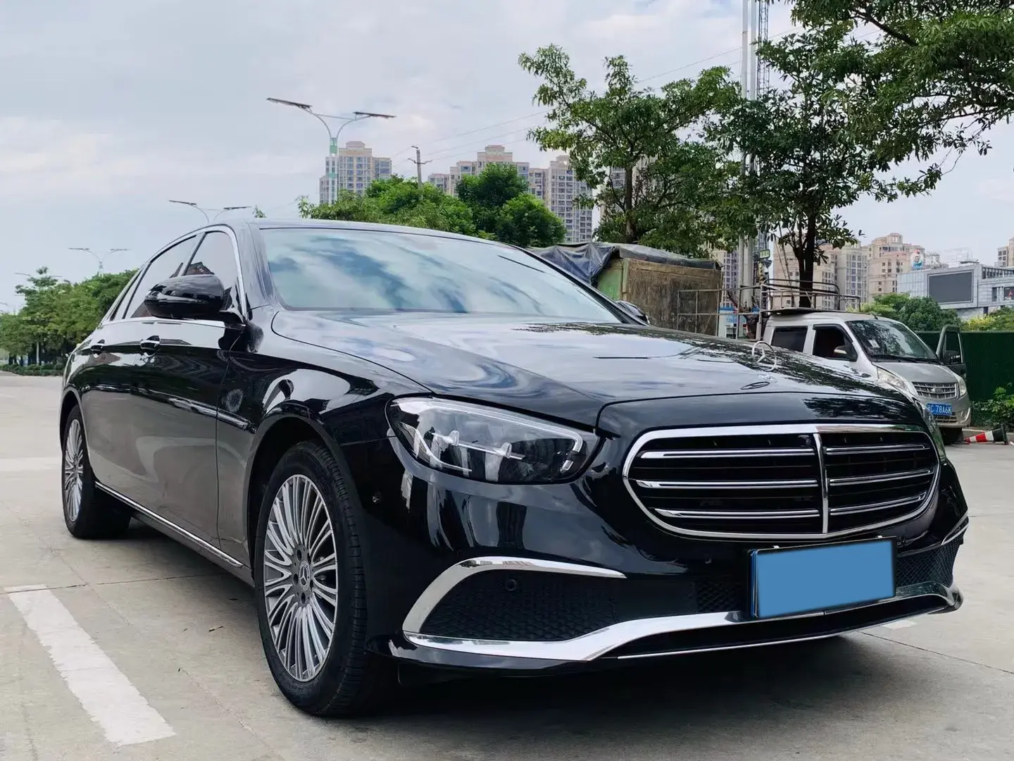 2022 MERCEDES-BENZ E thumbnail 3