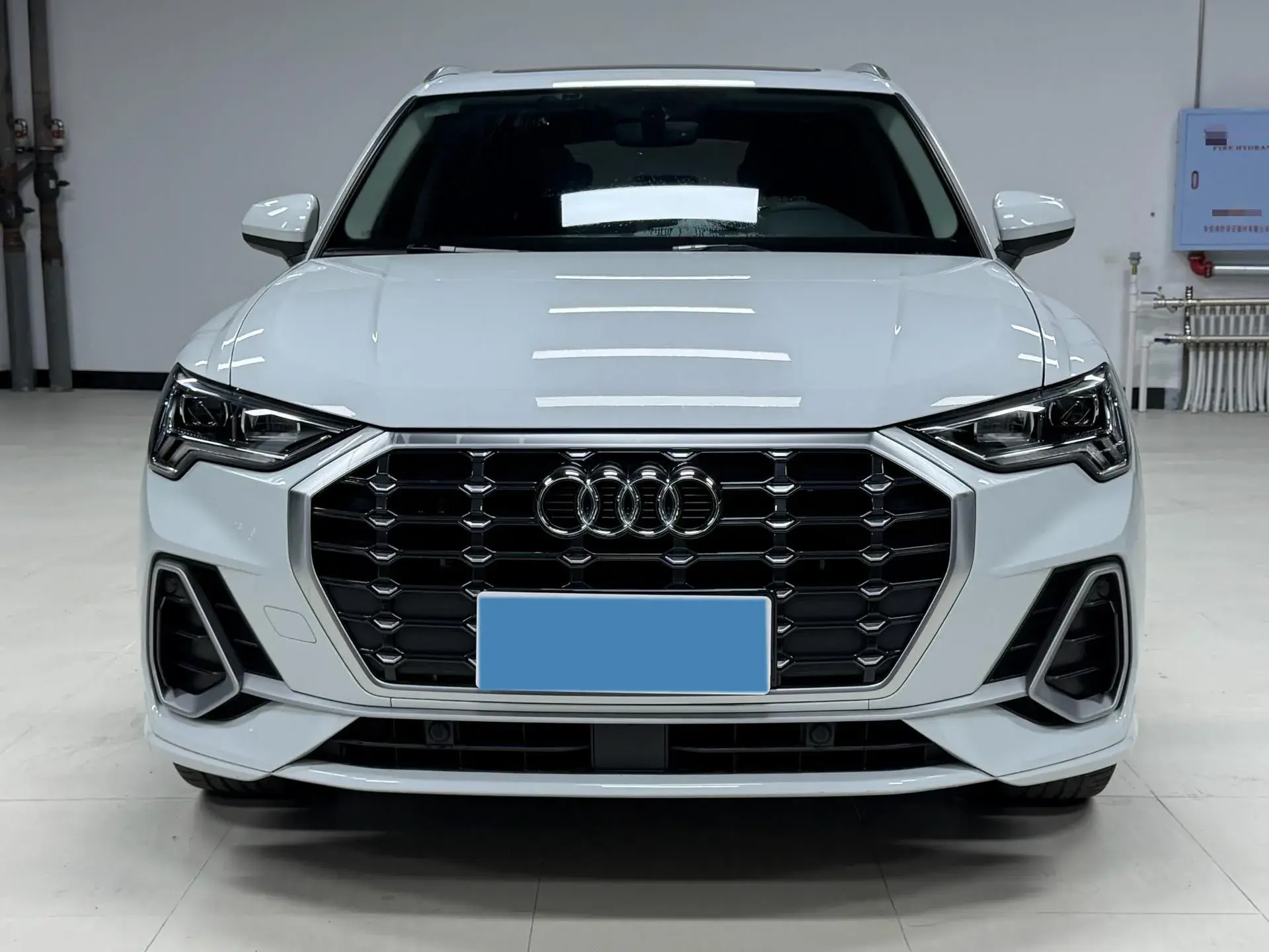2021 AUDI Q3 thumbnail 2