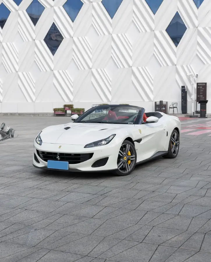 2018 Ferrari Portofino 3.9T 600HP V8 7DCT