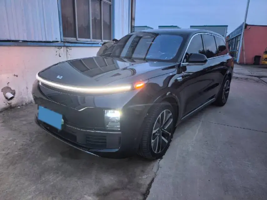 2023 Li L9 Range Extended 154HP REEV 42.6KWH