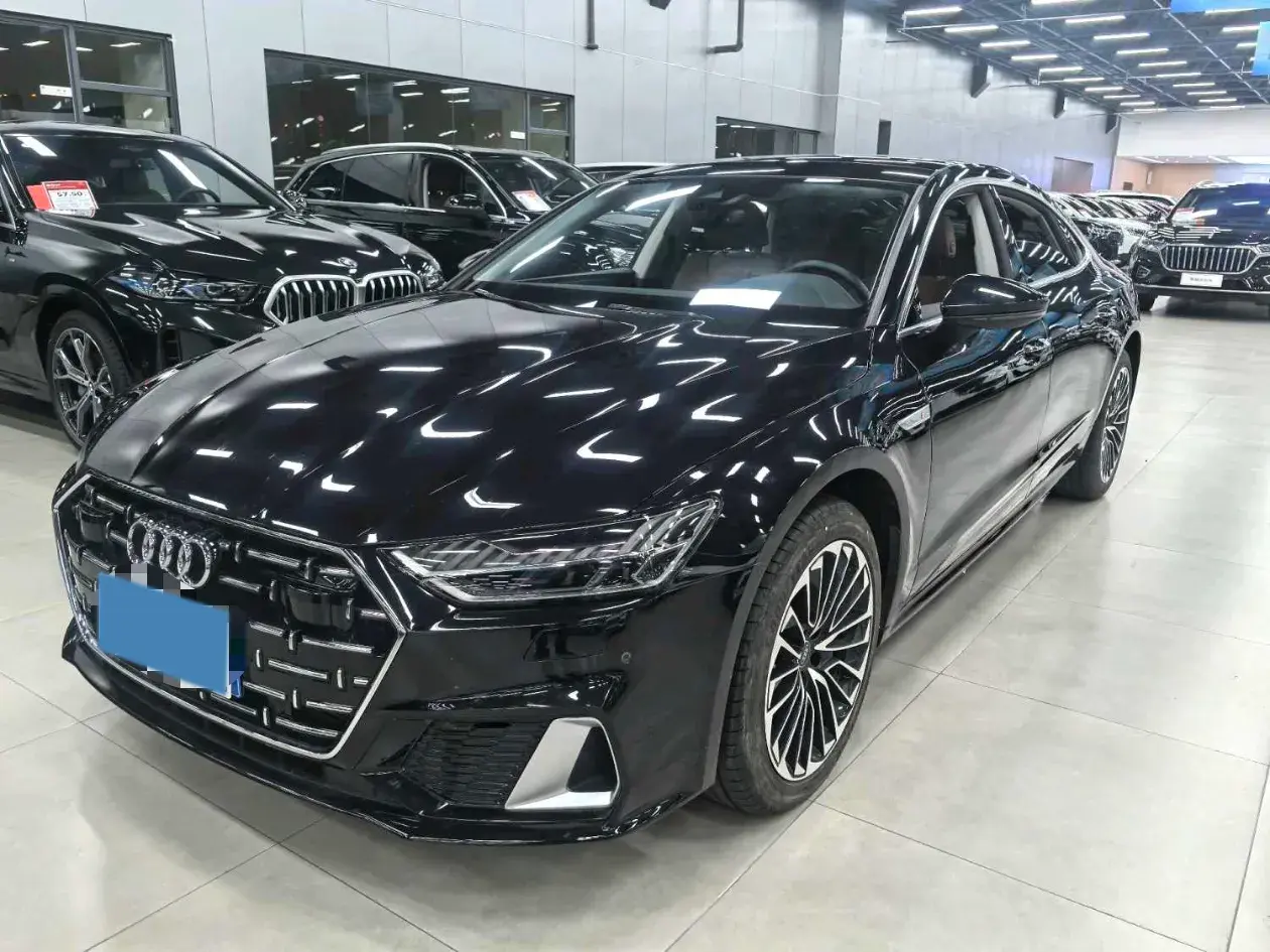 2024 AUDI A7L view 1