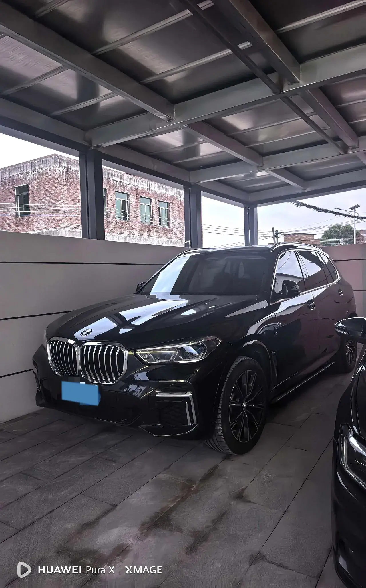 2022 BMW X5 view 1
