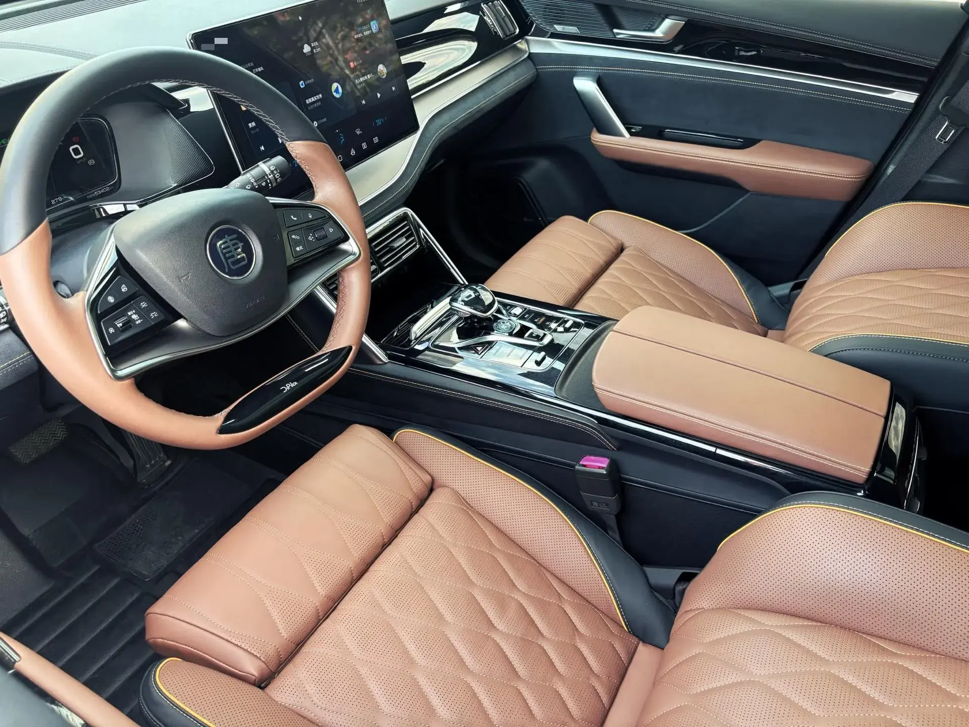 2021 BYD TANG thumbnail 2