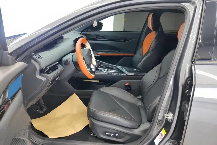 2023 CHANGAN UNI-V thumbnail 4