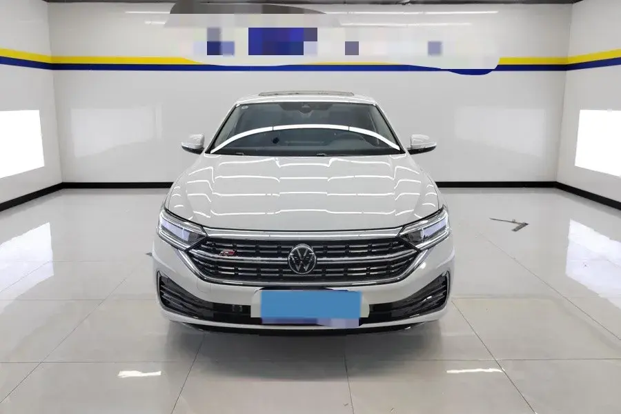 2023 VOLKSWAGEN SAGITAR thumbnail 3