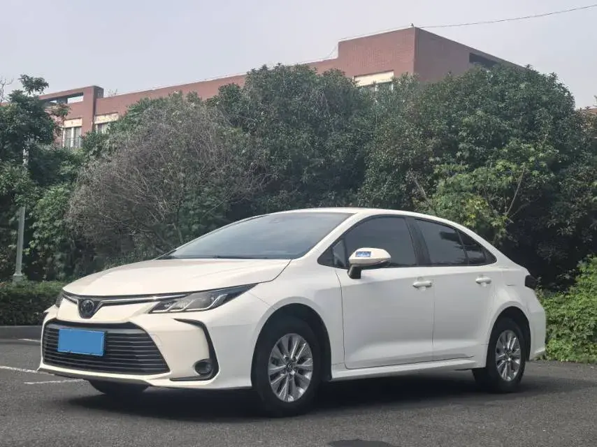2019 Toyota Corolla 1.2T 116HP L4 CVT