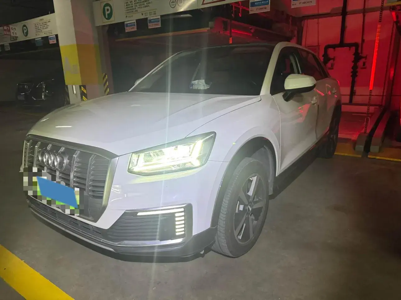 2019 AUDI Q2L view 1