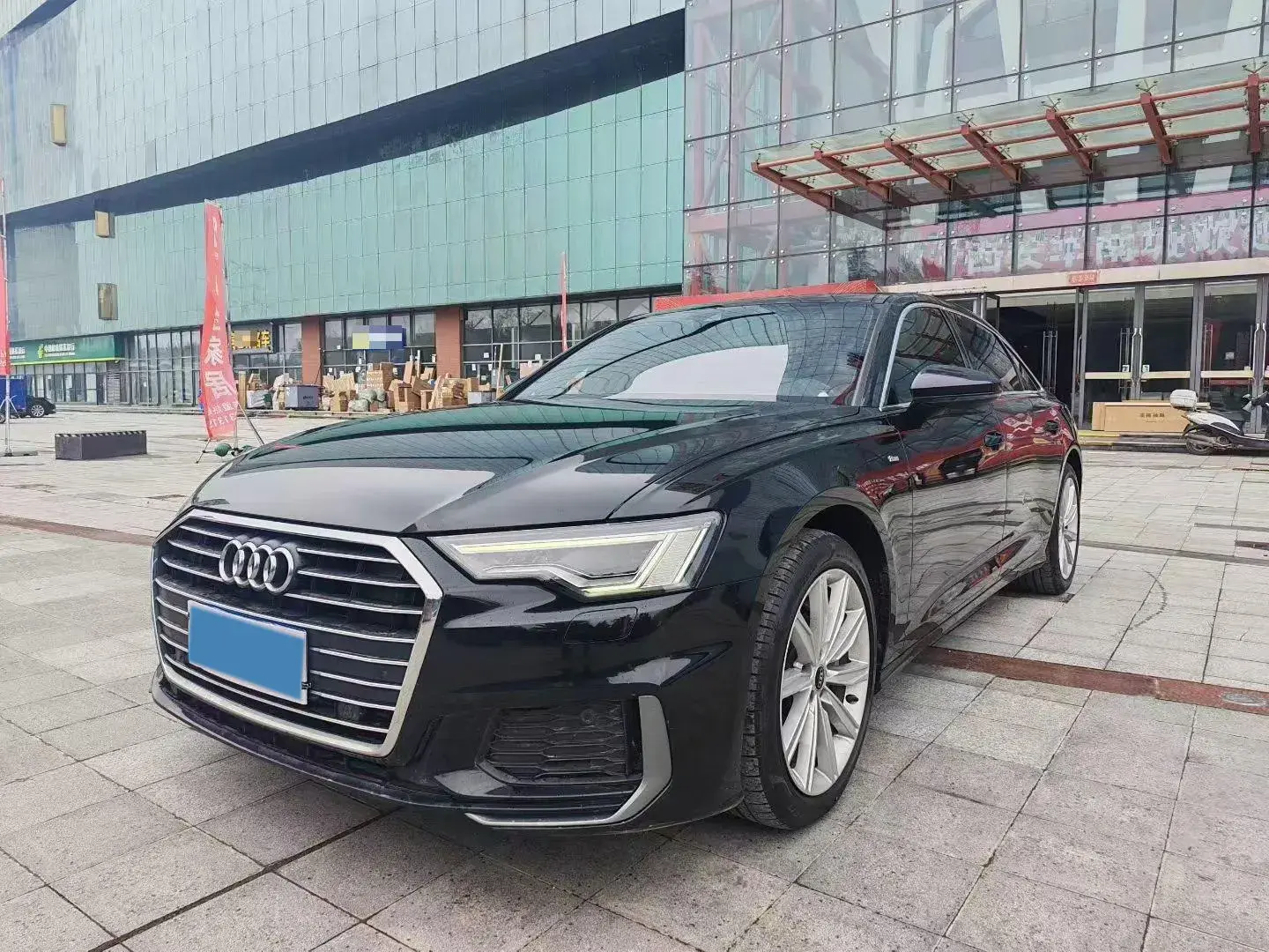 2022 AUDI A6L view 1