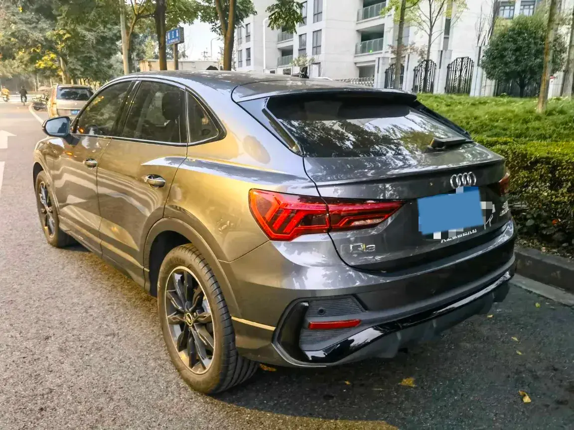 2021 AUDI Q3 thumbnail 2