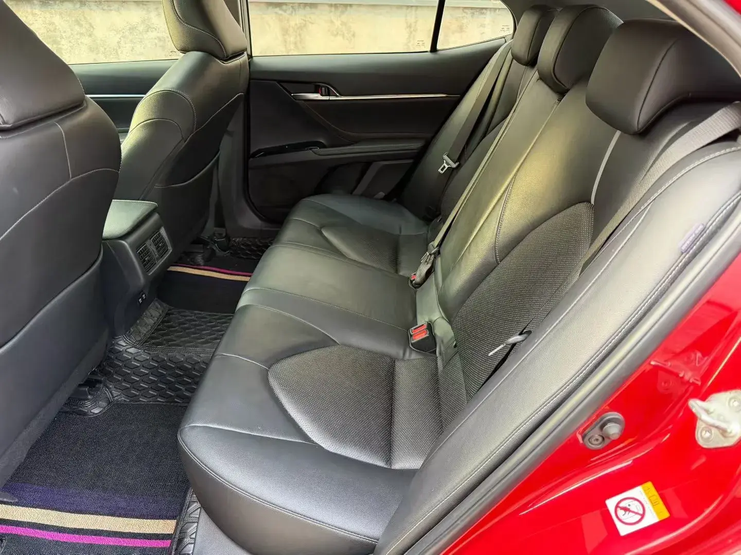 2019 TOYOTA CAMRY thumbnail 3