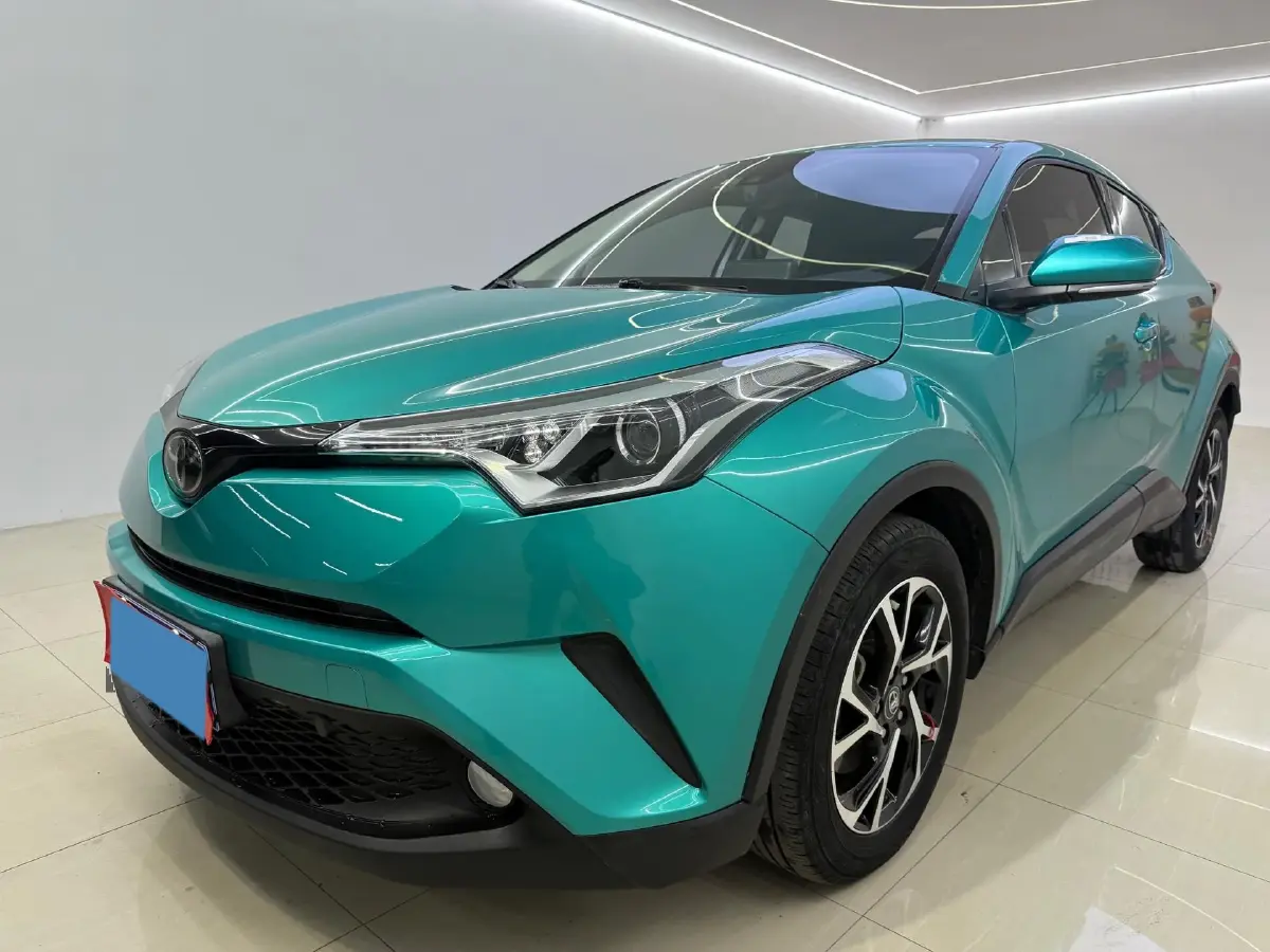 2021 Toyota C-HR 2.0L 171HP L4 CVT