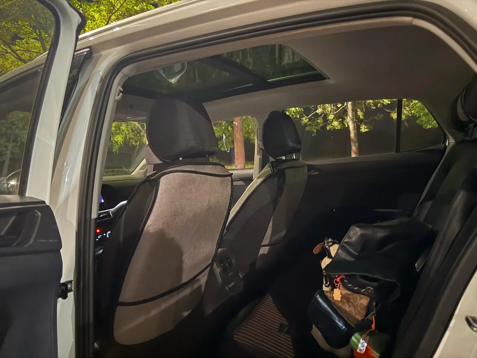 2020 VOLKSWAGEN TACQUA thumbnail 3