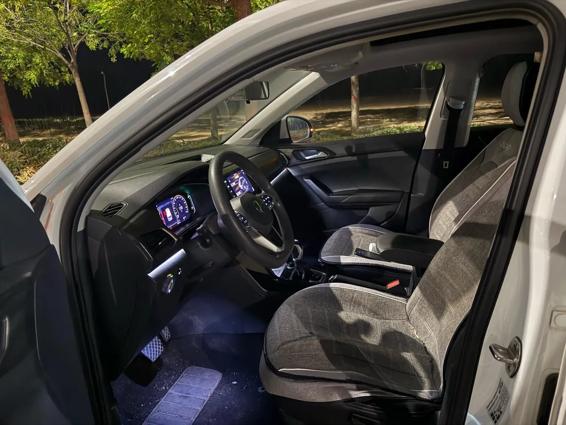 2020 VOLKSWAGEN TACQUA thumbnail 2