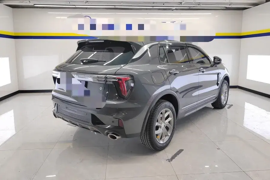 2023 LYNK&CO 01 thumbnail 2