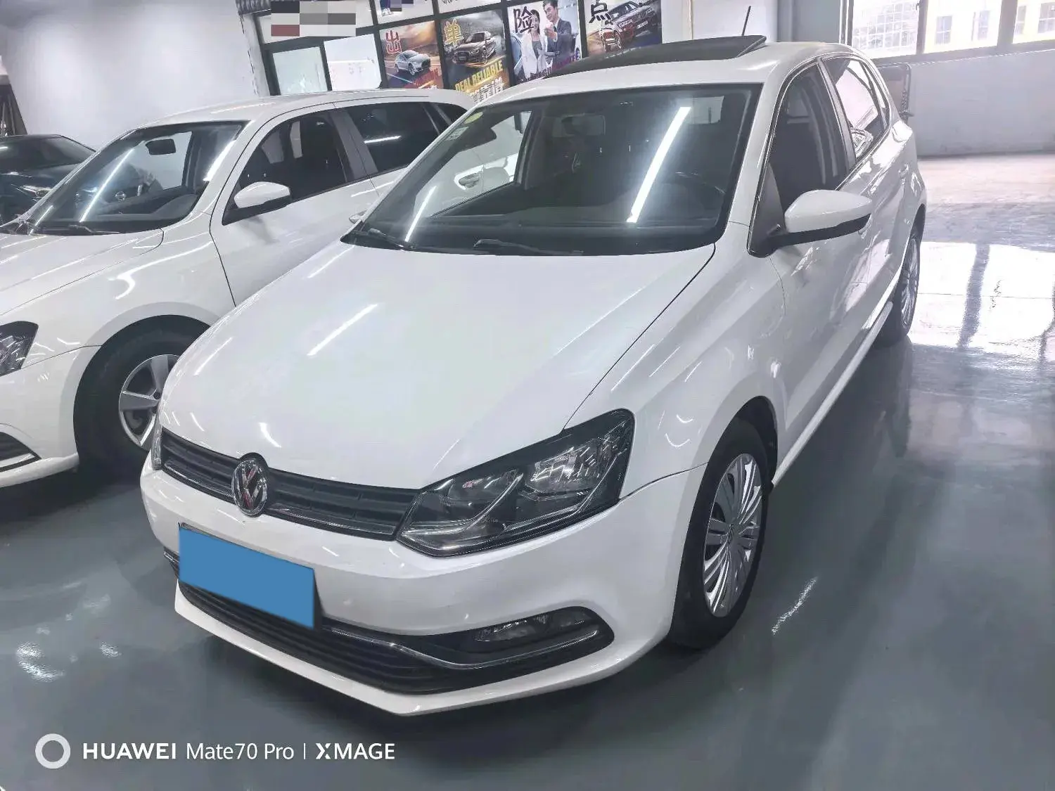 2018 VOLKSWAGEN POLO view 1