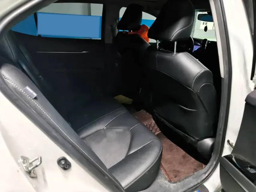 2021 TOYOTA CAMRY thumbnail 2