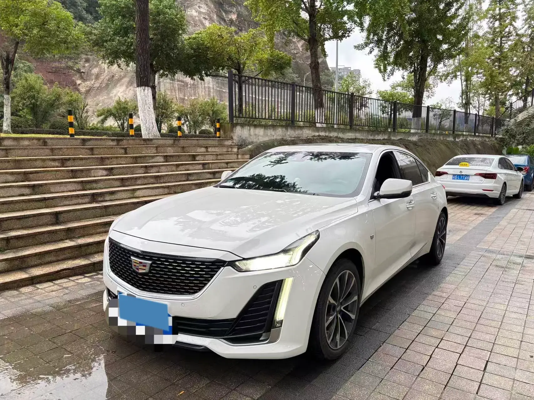 2021 CADILLAC CT5 view 1