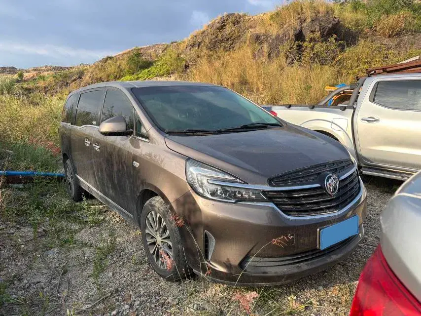 2022 BUICK GL8 thumbnail 2